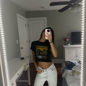 Brandy Melville Cropped T Shirt